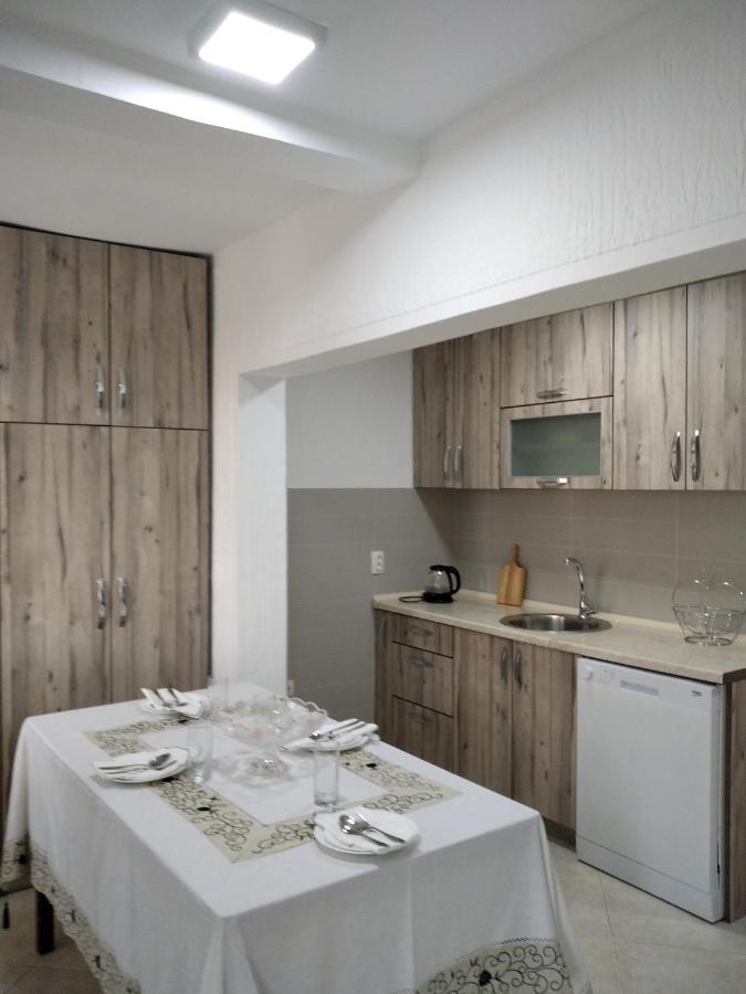 Aparttoni Dobra Voda Dış mekan fotoğraf