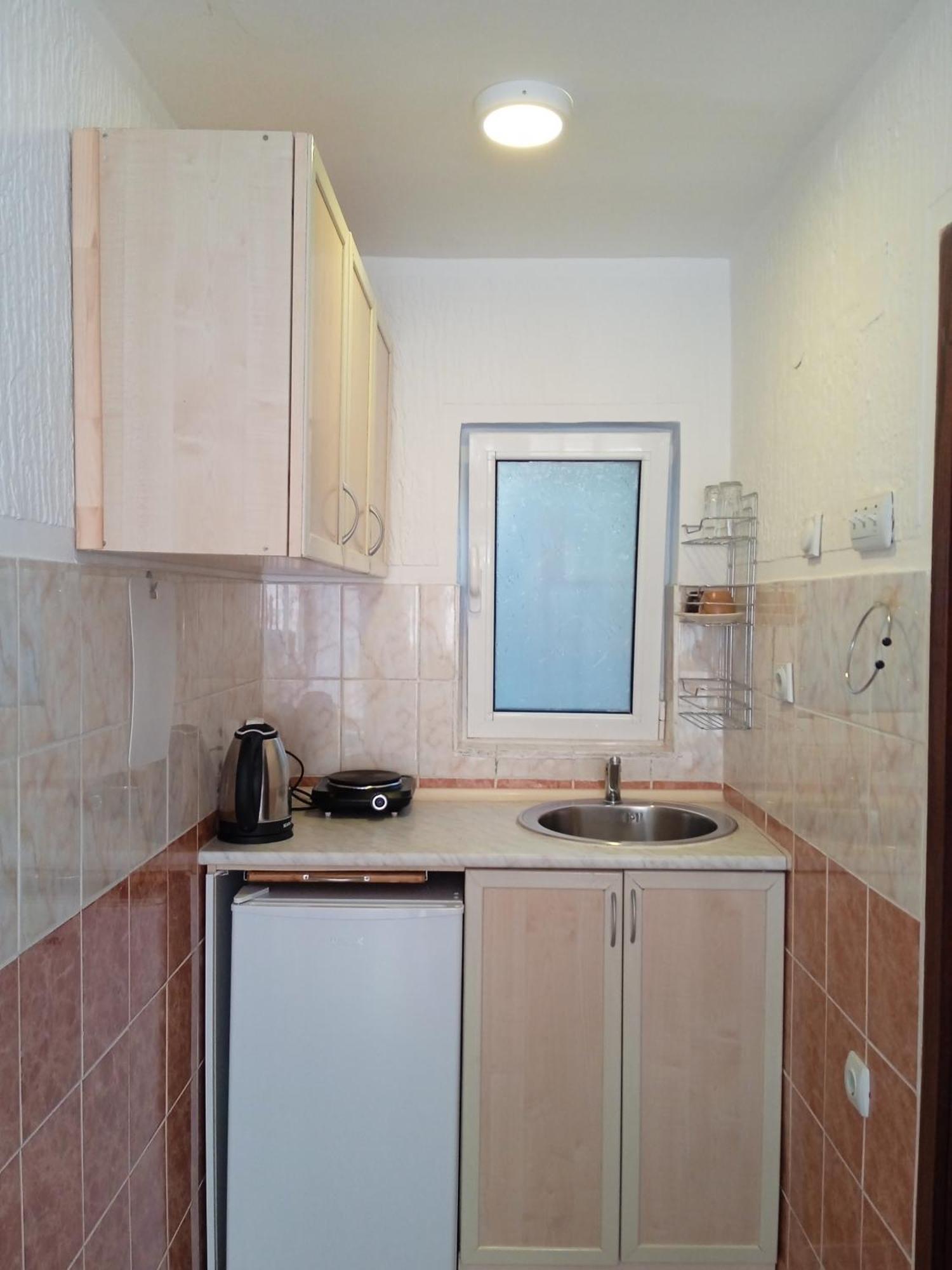 Aparttoni Dobra Voda Dış mekan fotoğraf